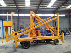 曲臂式液压升降平台 曲臂式液压升降平台