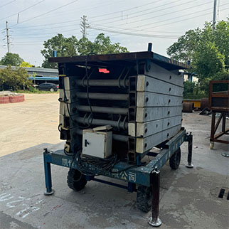 桅柱式升降平台